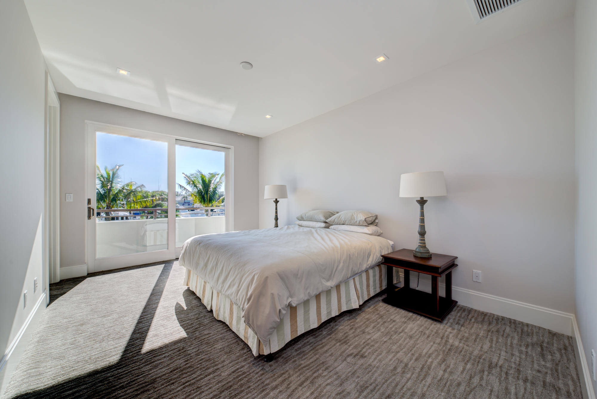 HARBOR PLACE - Residential