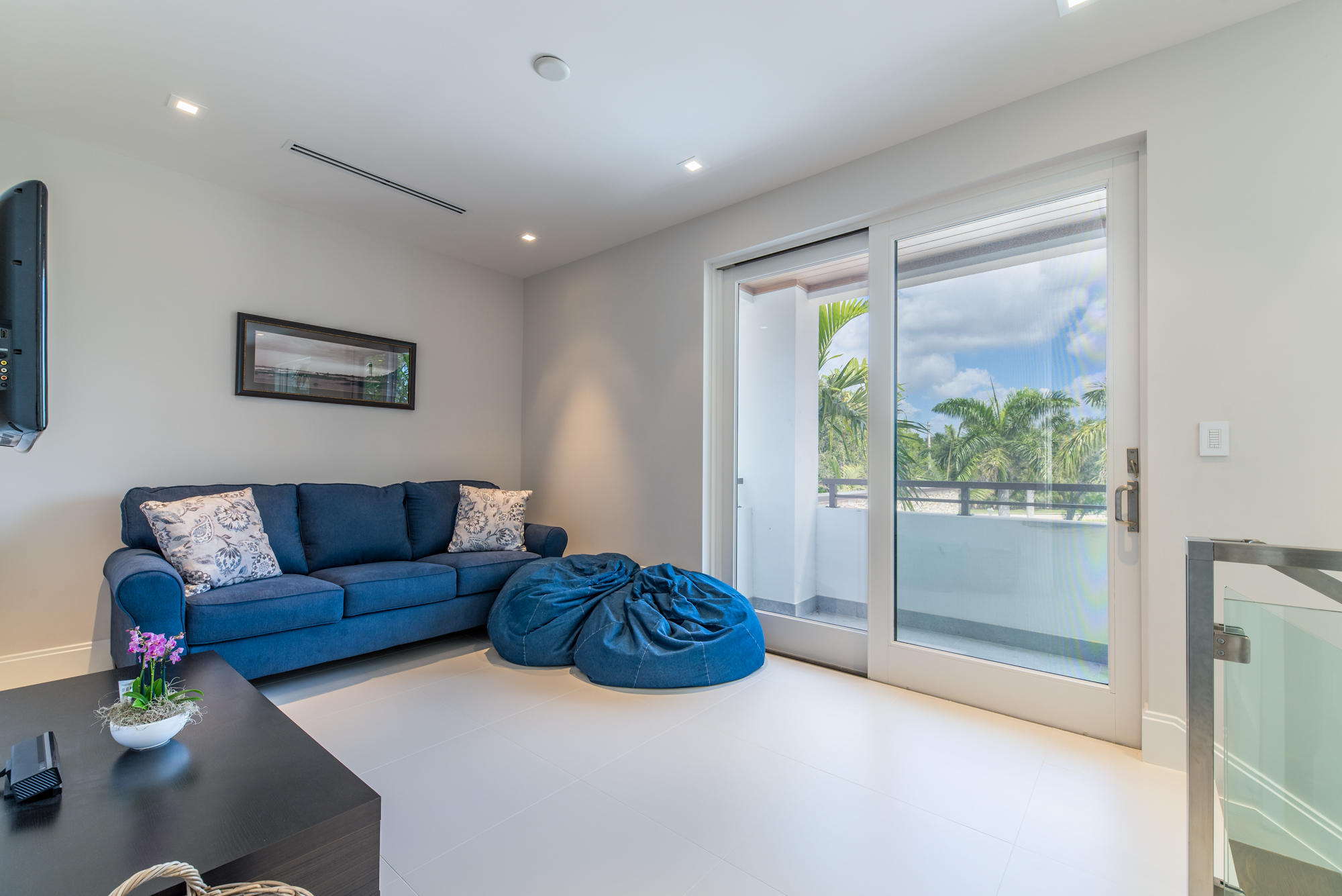 HARBOR PLACE - Residential