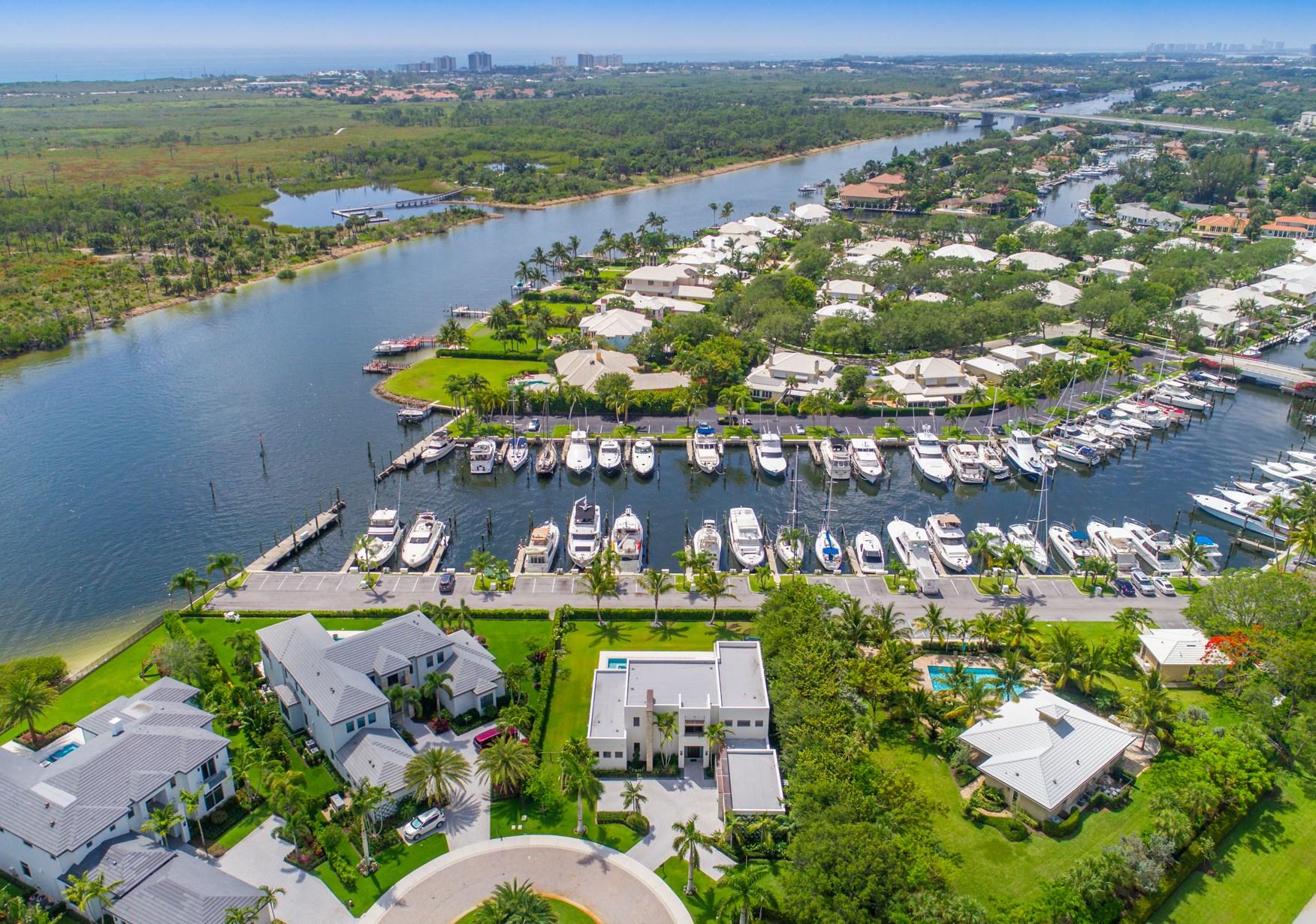 HARBOR PLACE - Residential