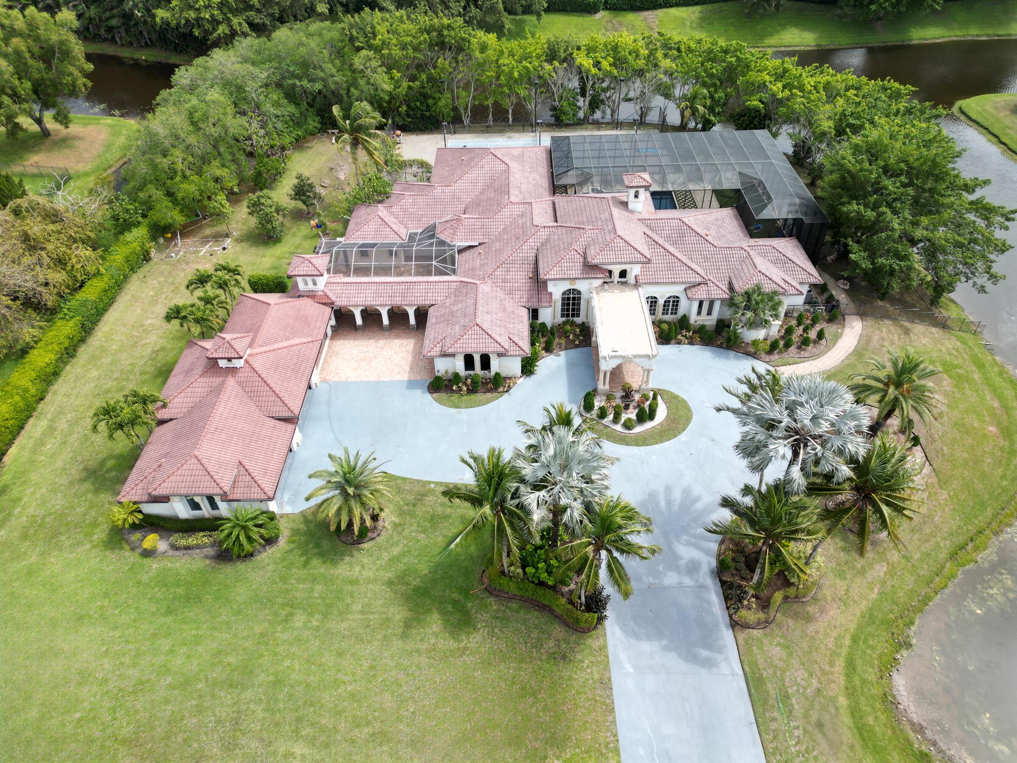 TIERRA DEL REY - Residential Lease