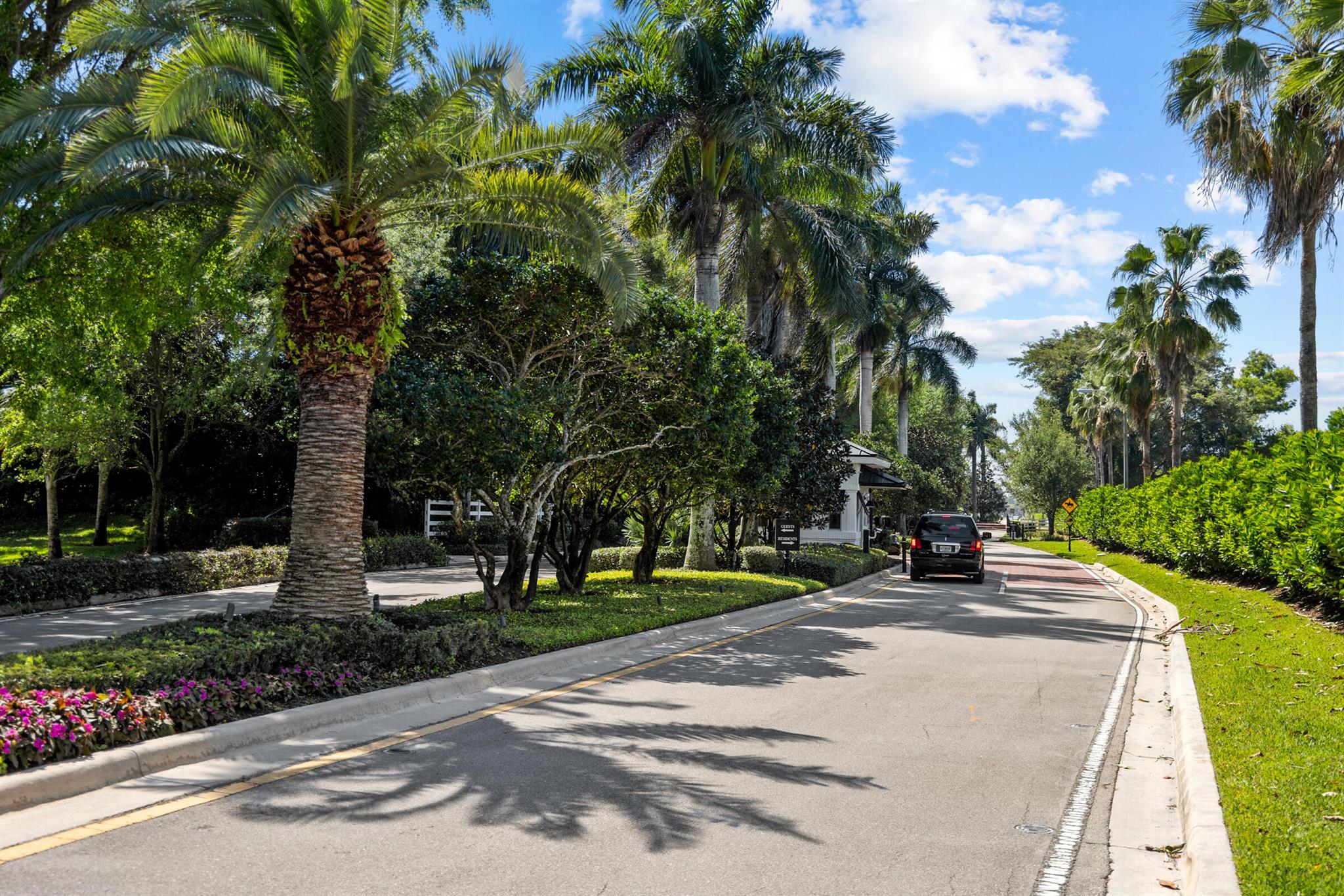 TIERRA DEL REY - Residential Lease