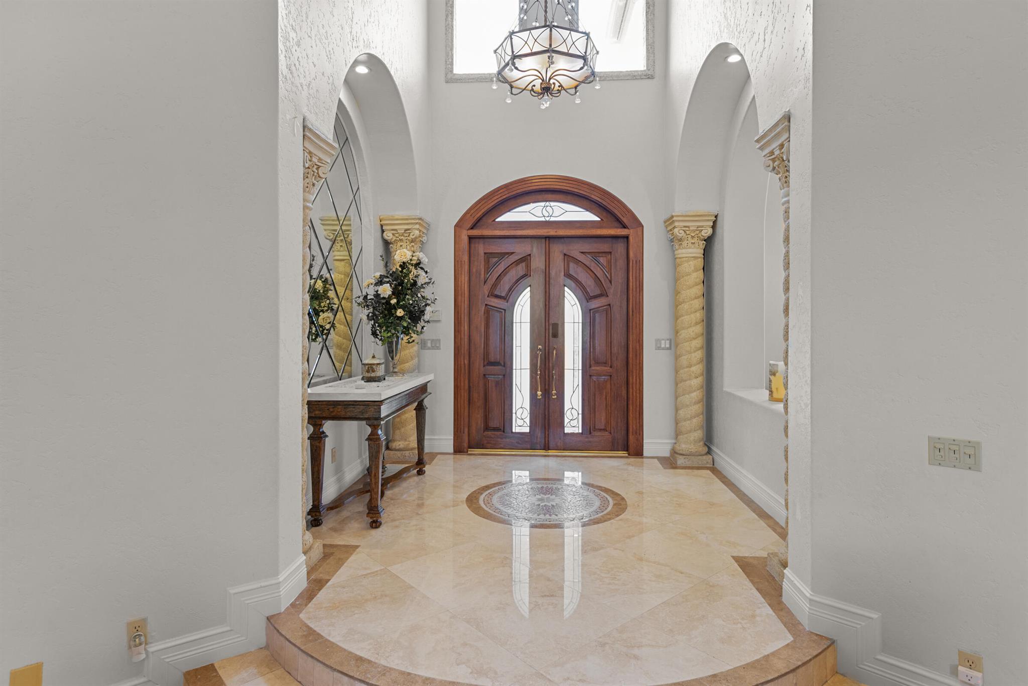 TIERRA DEL REY - Residential Lease