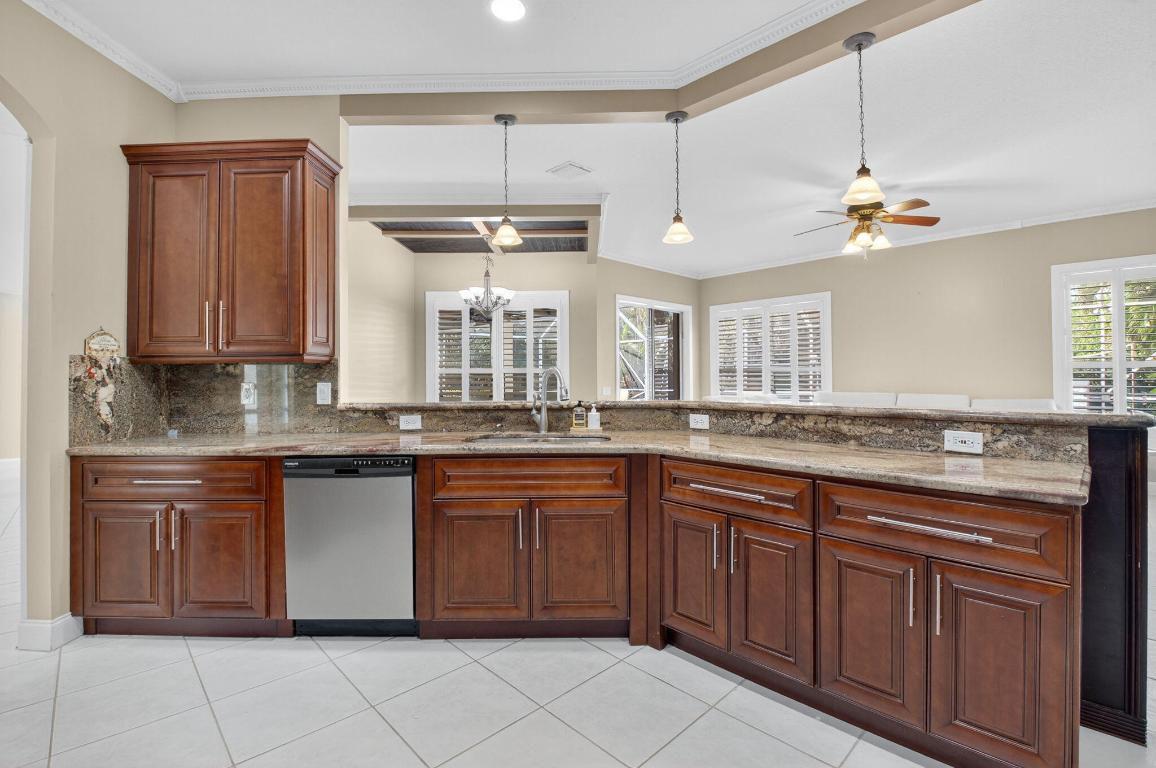 The Estates of Boynton Waters - Residential Lease