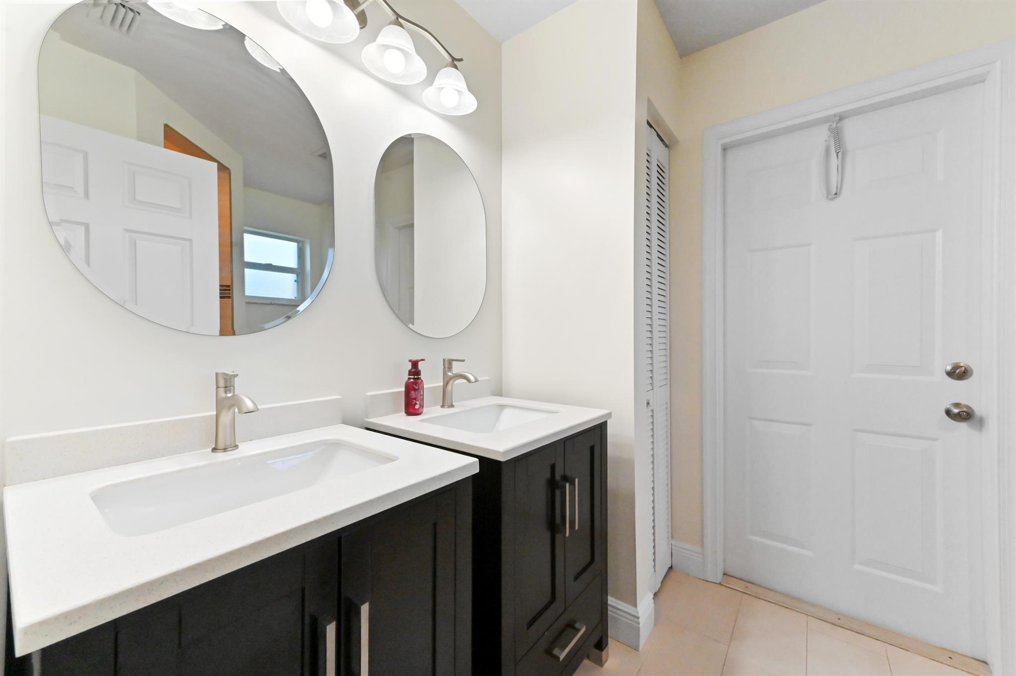 OLIVE TREE - Residential