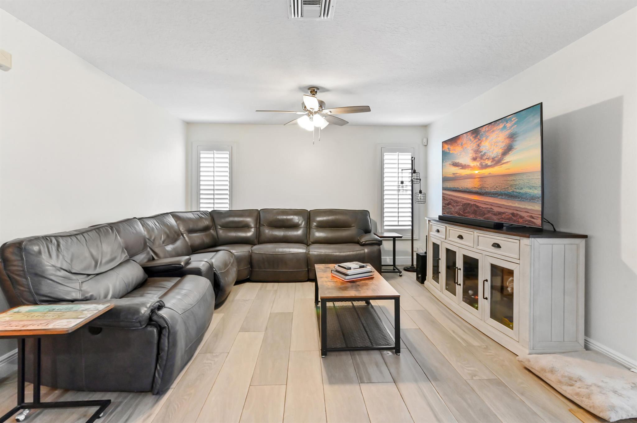 OLIVE TREE - Residential