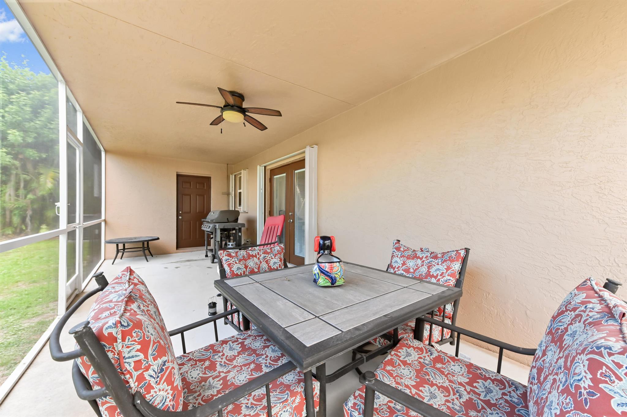 OLIVE TREE - Residential