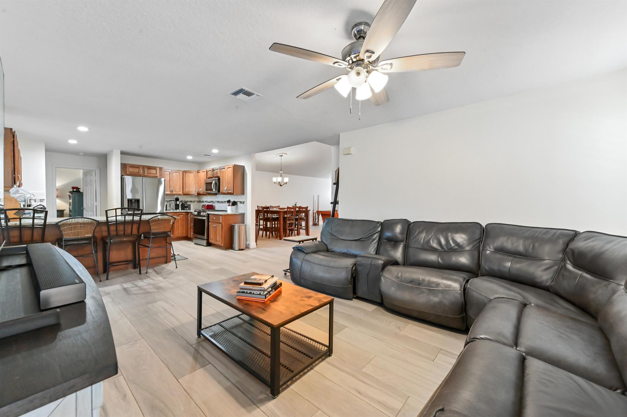 OLIVE TREE - Residential