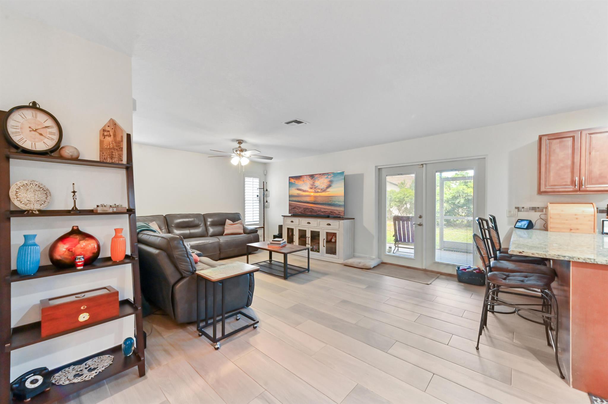 OLIVE TREE - Residential