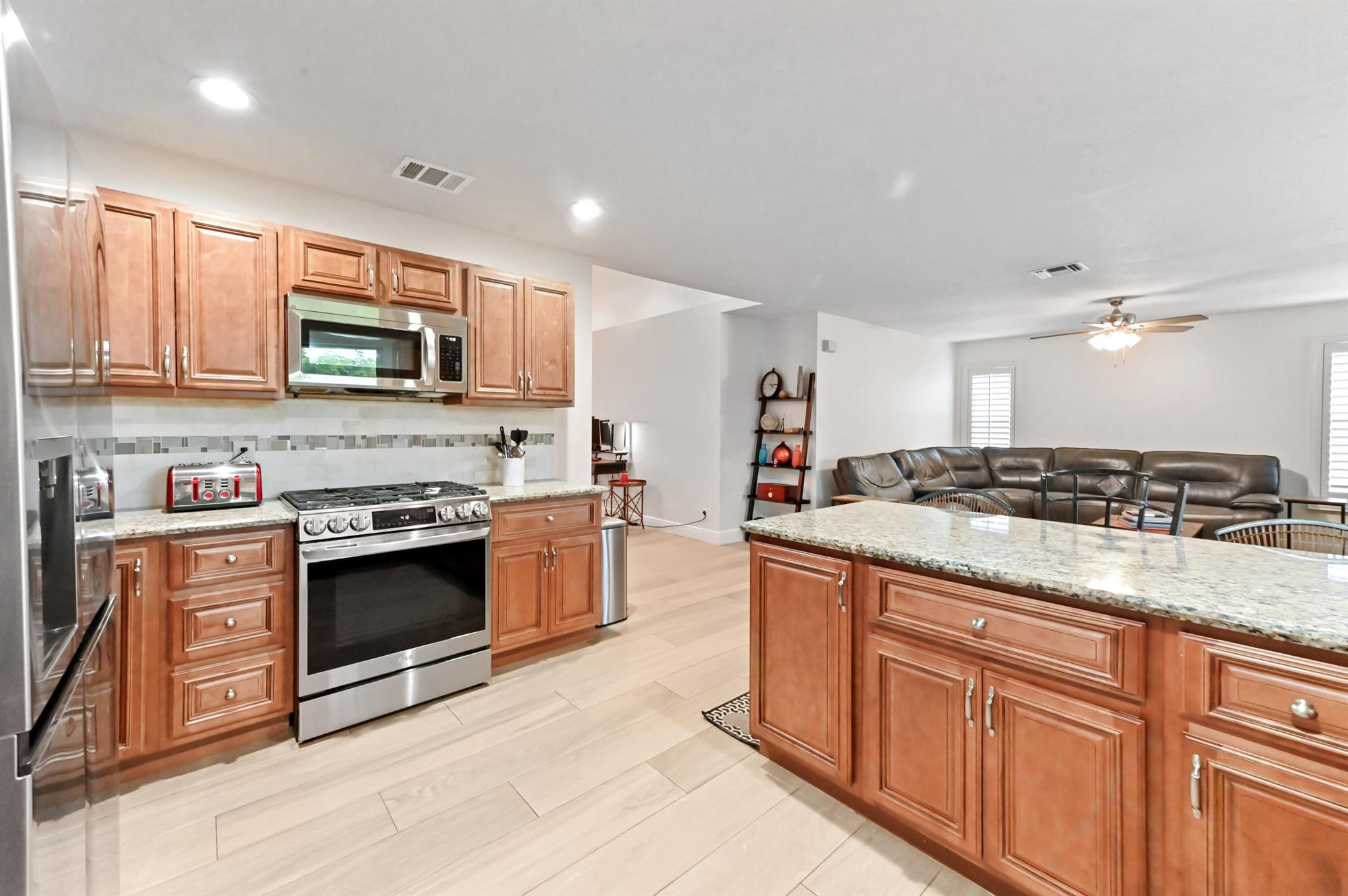 OLIVE TREE - Residential