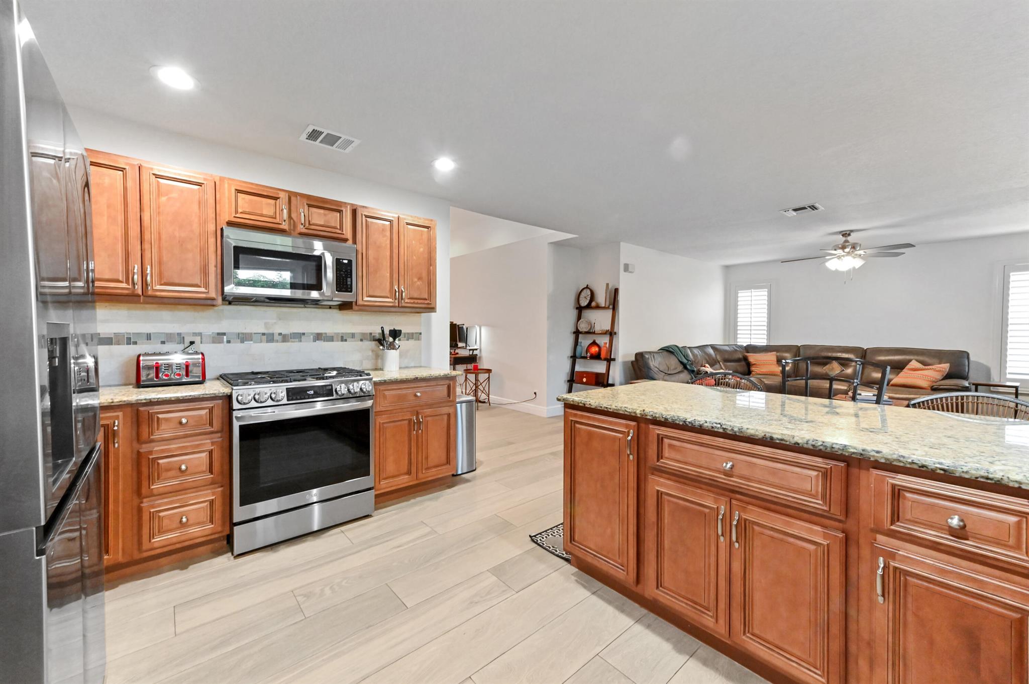 OLIVE TREE - Residential