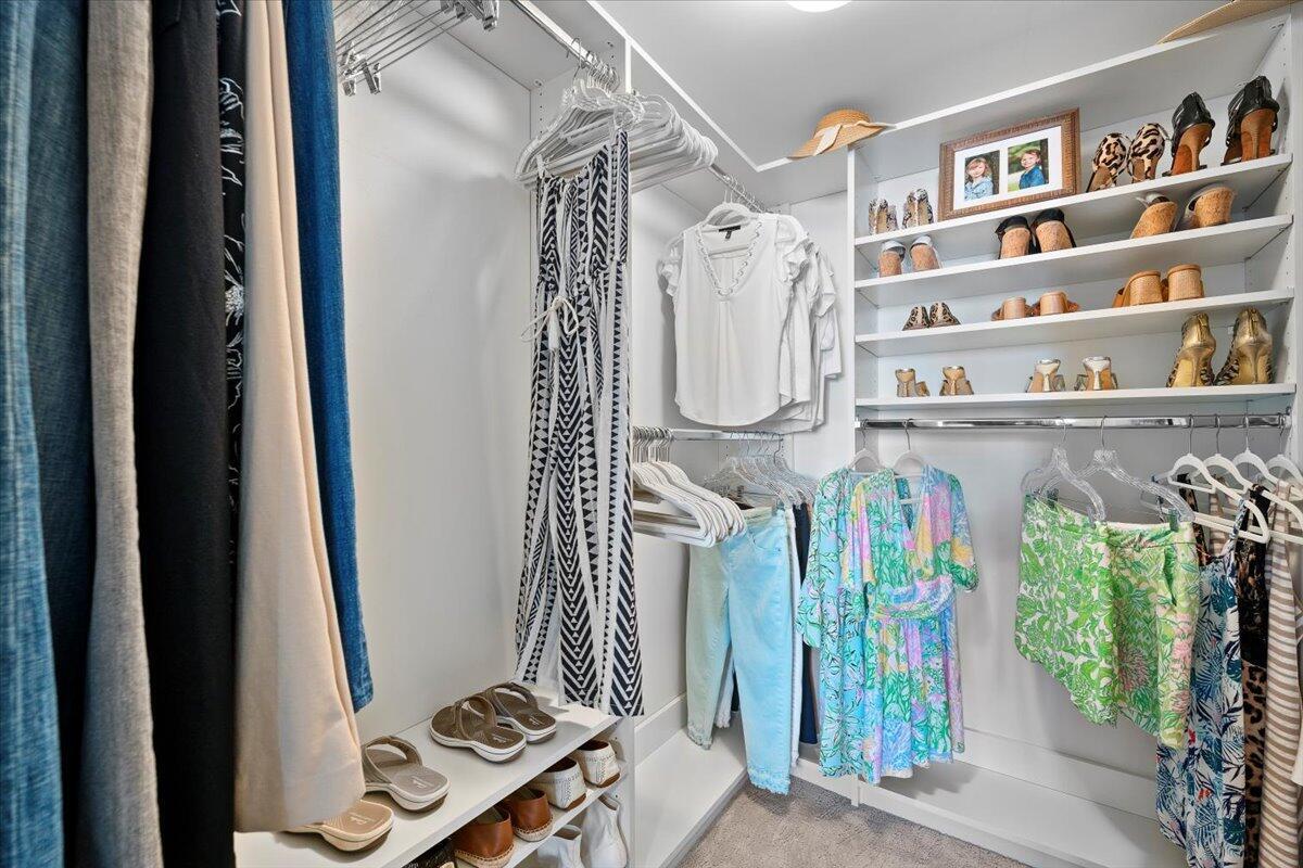 OLD PORT COVE LAKE POINT TOWER COND DECL - Residential