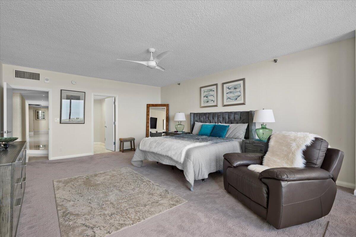 OLD PORT COVE LAKE POINT TOWER COND DECL - Residential