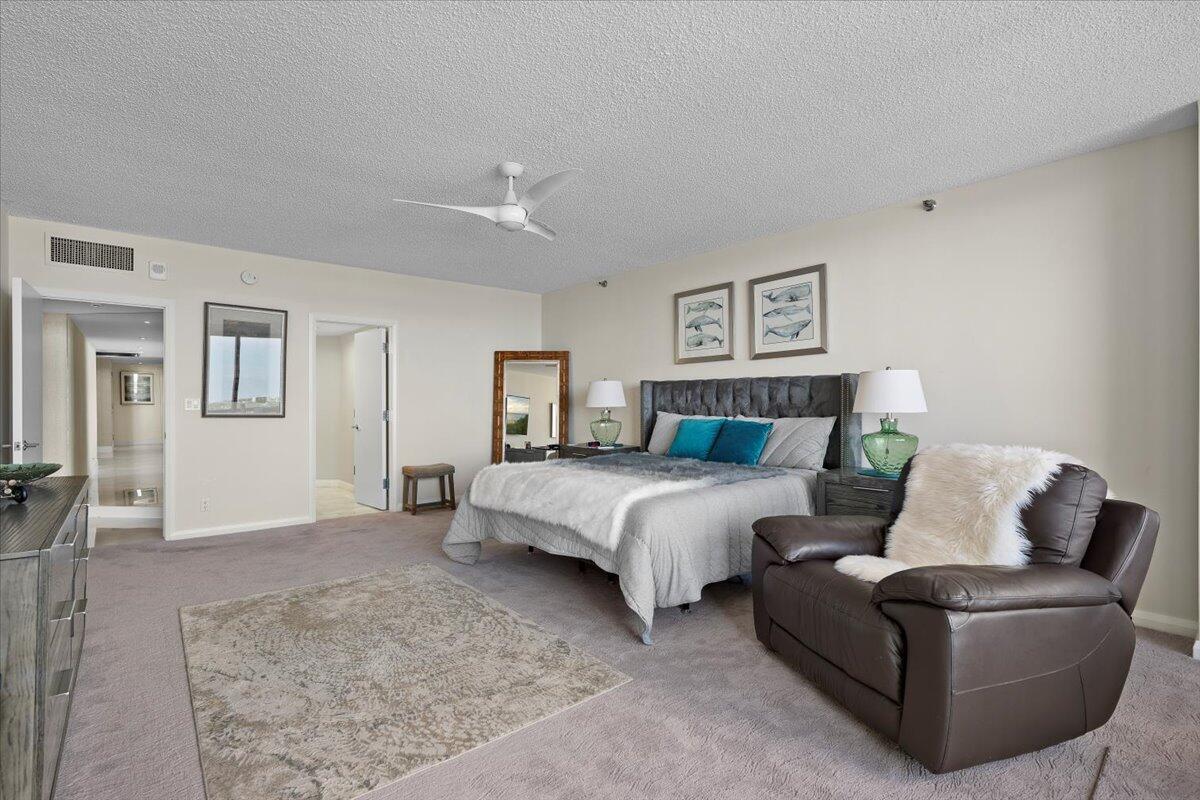 OLD PORT COVE LAKE POINT TOWER COND DECL - Residential