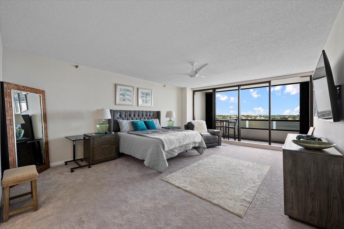 OLD PORT COVE LAKE POINT TOWER COND DECL - Residential