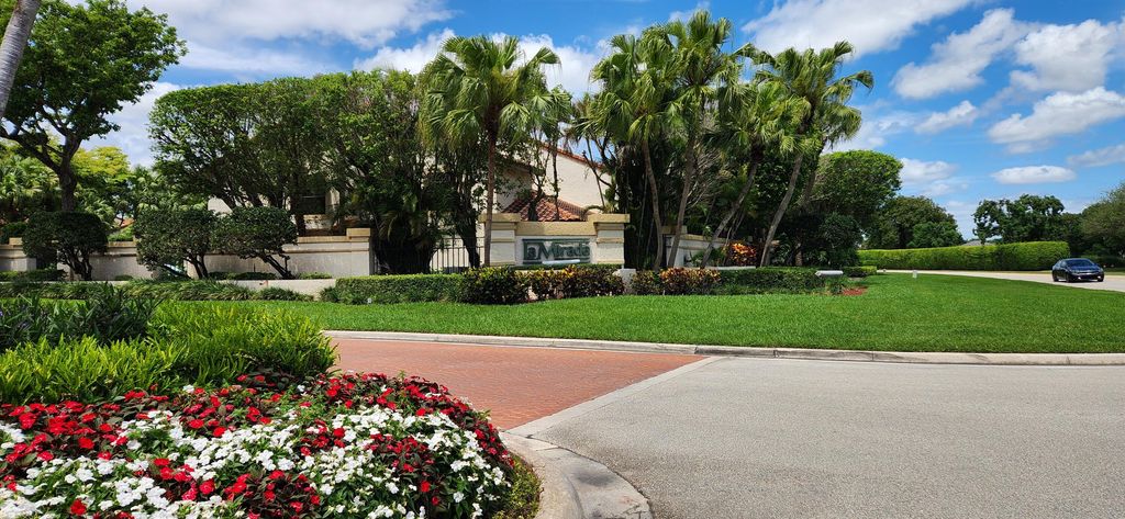 Photo of 7798 La Mirada Drive, Boca Raton, FL 33433 (MLS # B26017079)