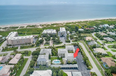 1441 Ocean Drive Unit 308, Vero Beach, FL MLS: R11069873