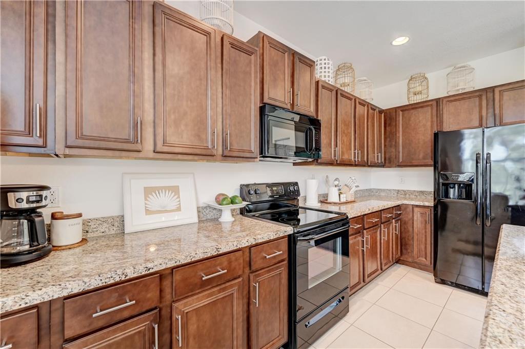 MADISON PLACE - Residential