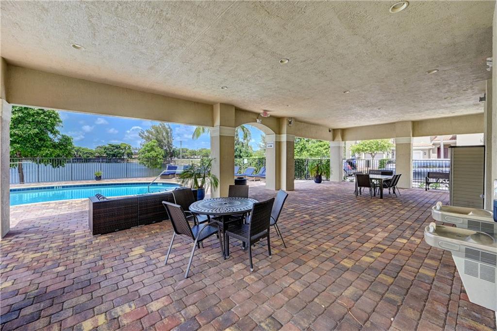 MADISON PLACE - Residential