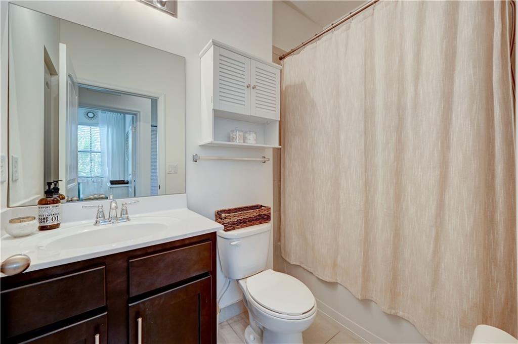 MADISON PLACE - Residential