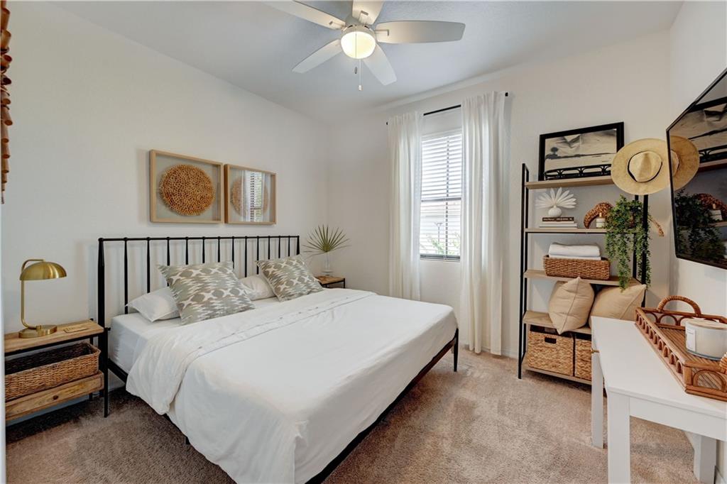 MADISON PLACE - Residential