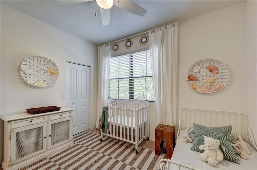 MADISON PLACE - Residential