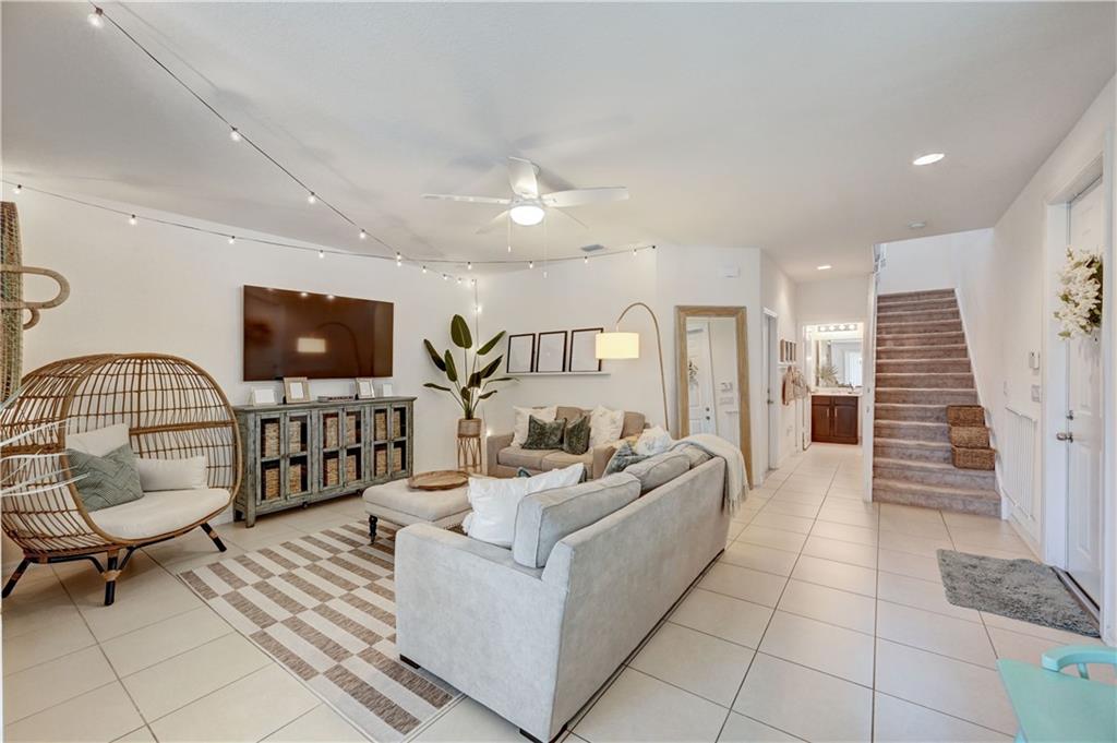 MADISON PLACE - Residential