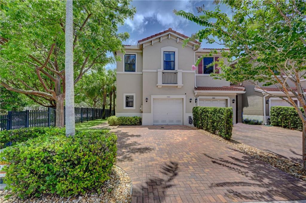 MADISON PLACE - Residential