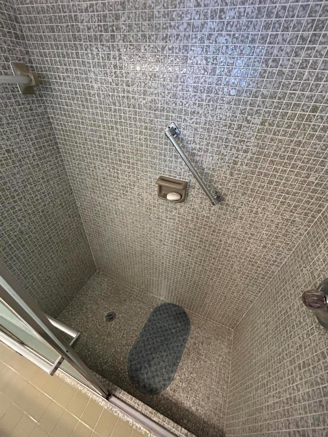 PALM BEACH LEISUREVILLE S - Residential Lease