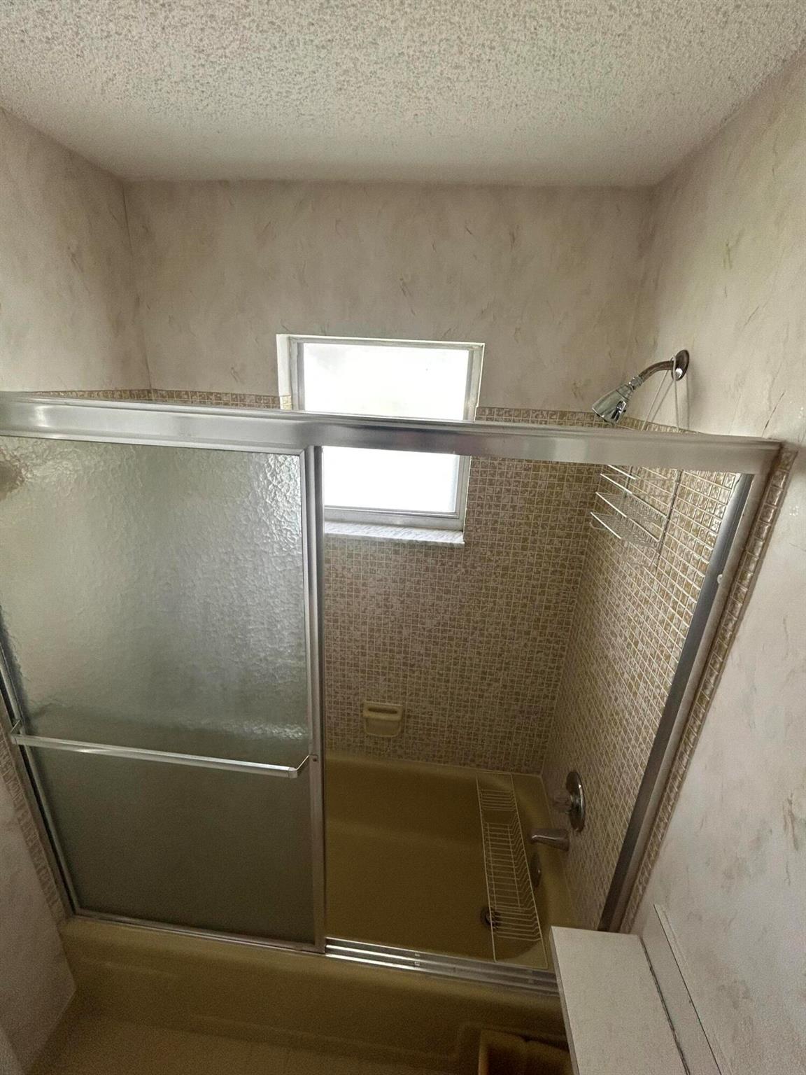 PALM BEACH LEISUREVILLE S - Residential Lease