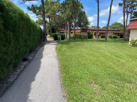 A home in Lake Worth