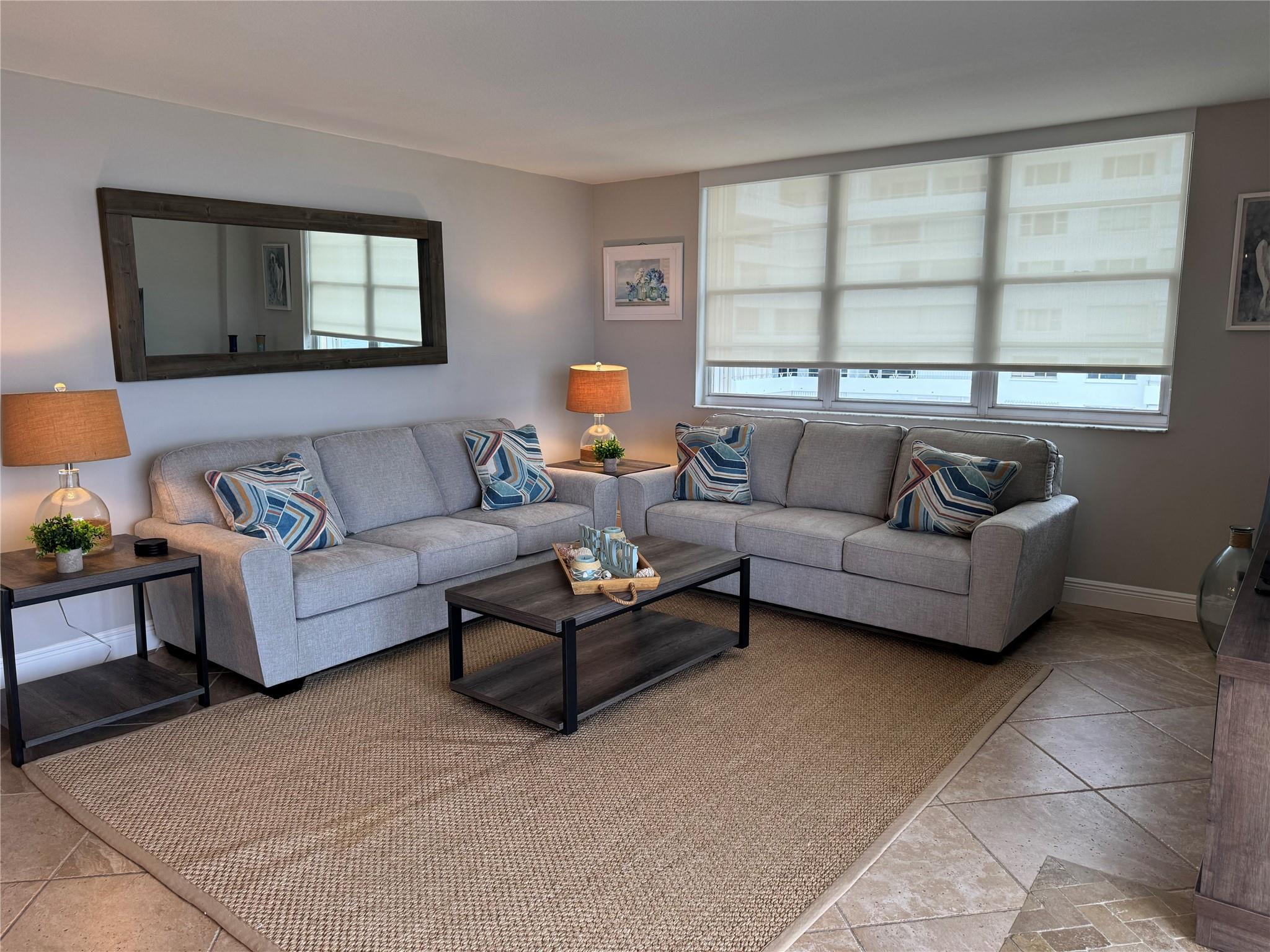 1900 S Ocean Blvd 5F