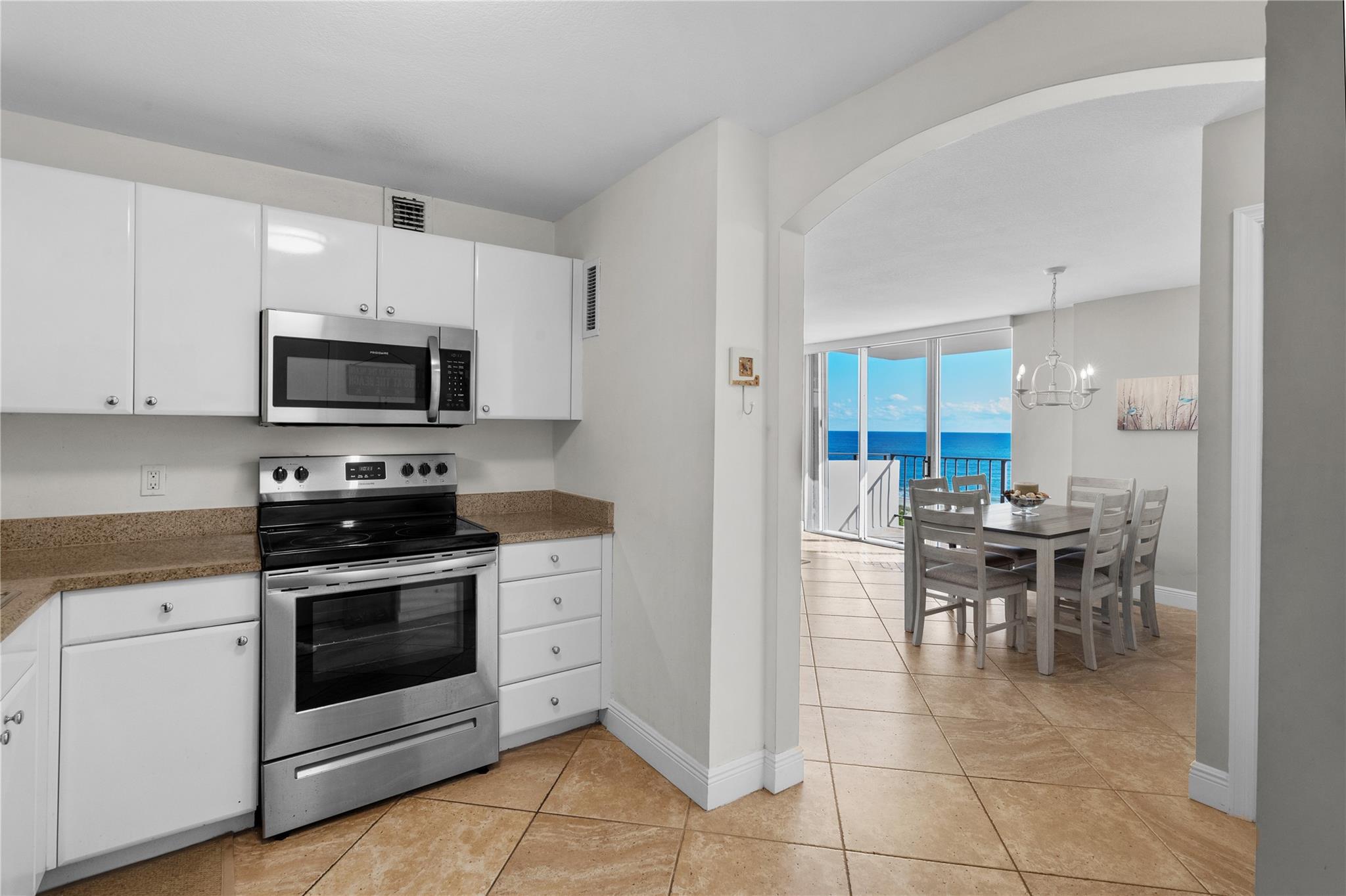 1900 S Ocean Blvd 5F