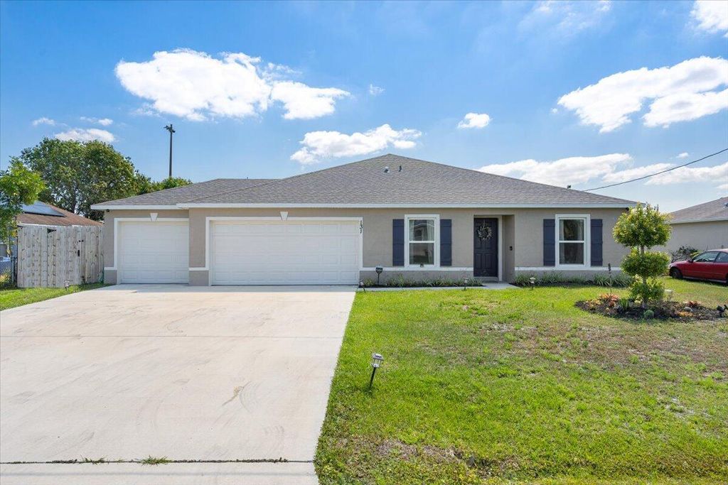 Photo of 131 NW Curtis Street, Port Saint Lucie, FL 34983 (MLS # R11081854)