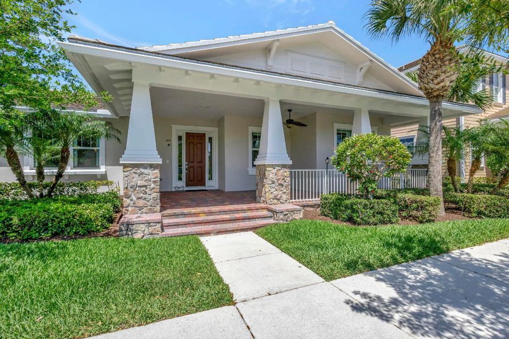 Photo of 1115 N Prescott Dr, Jupiter, FL 33458 (MLS # R10973320)