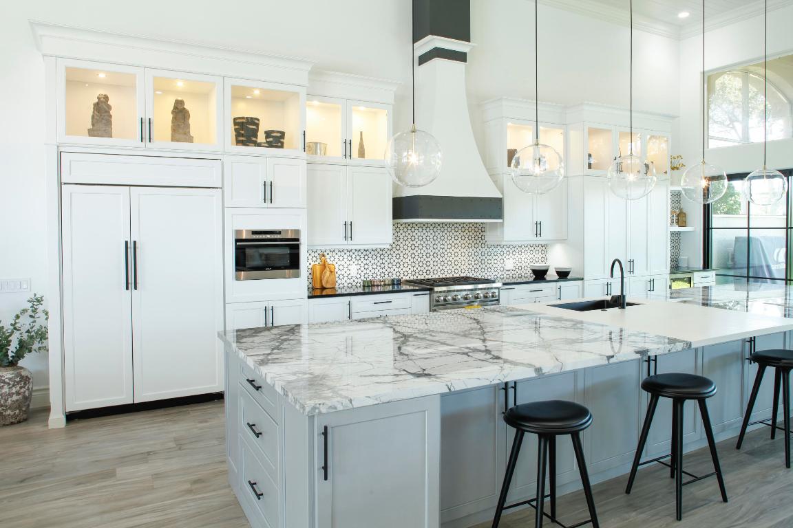 VINTAGE ESTATES - Residential Lease