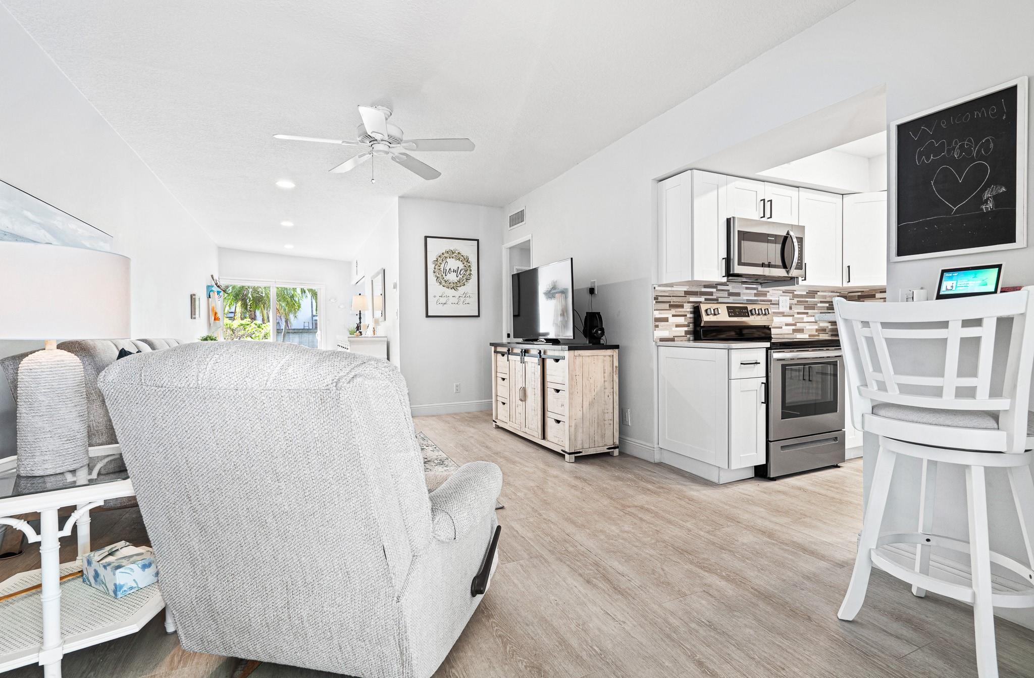 1967 S Ocean Blvd 108