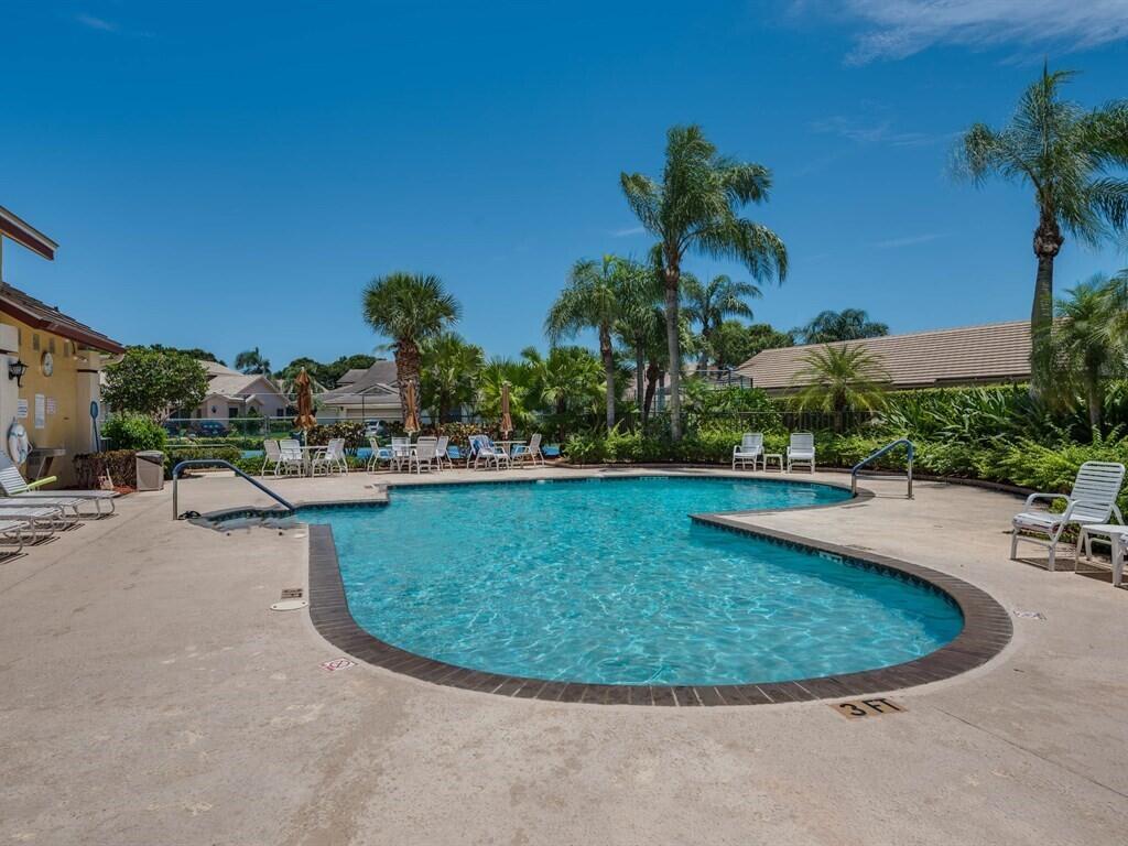 BRIGHTON LAKES - Residential