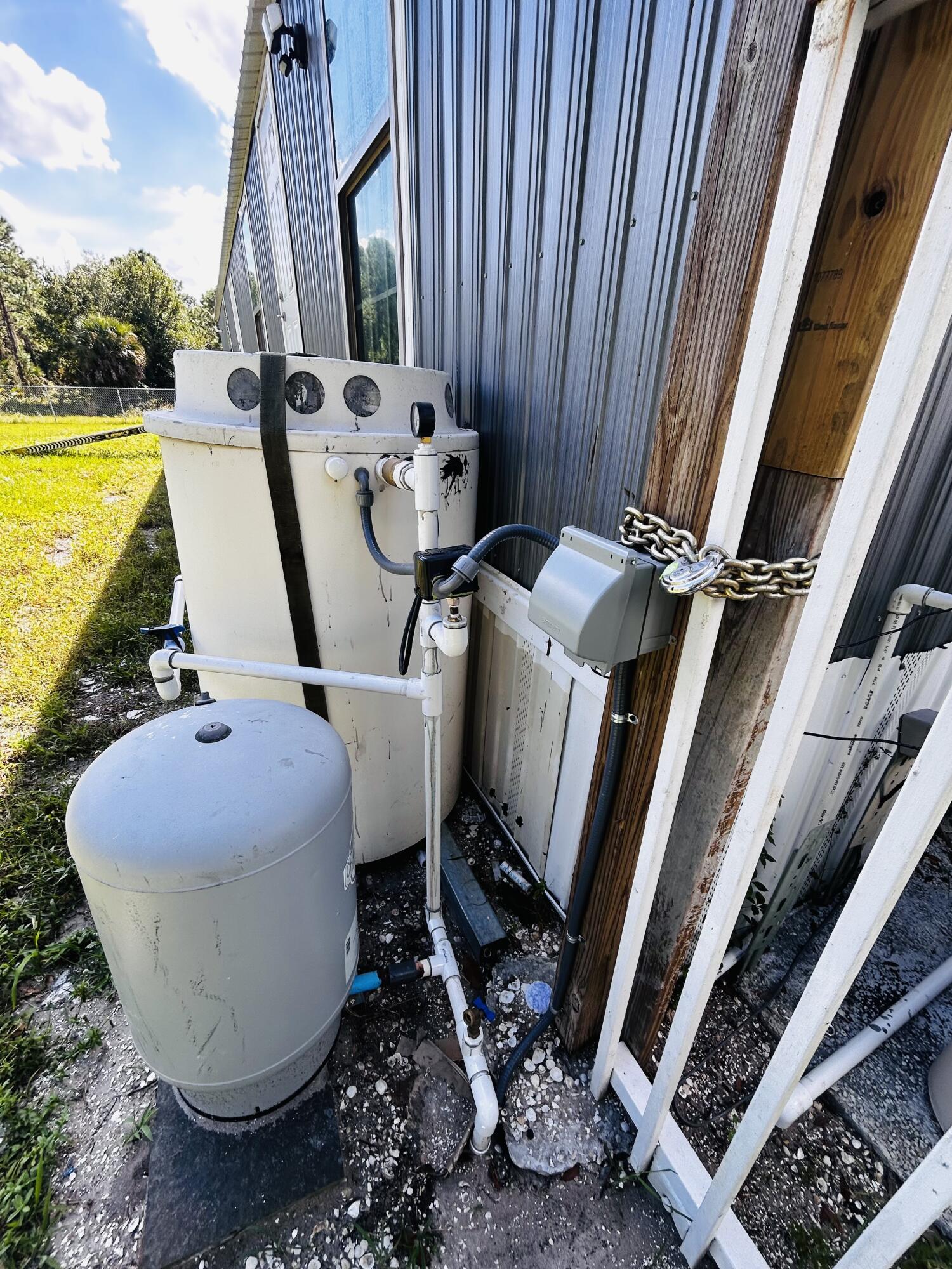 MONTURA RANCH ESTATES 1 ST S/D - Residential