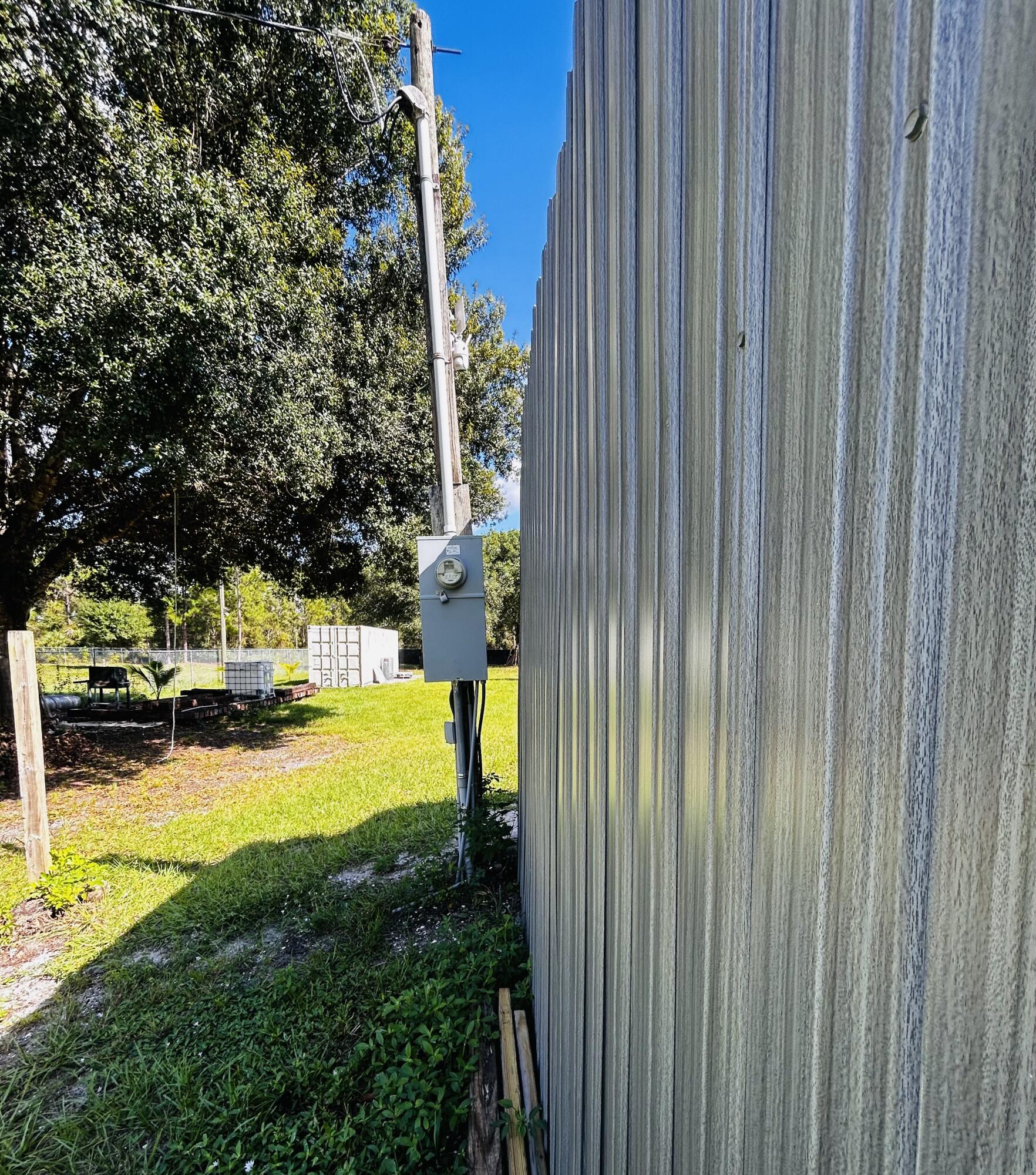 MONTURA RANCH ESTATES 1 ST S/D - Residential