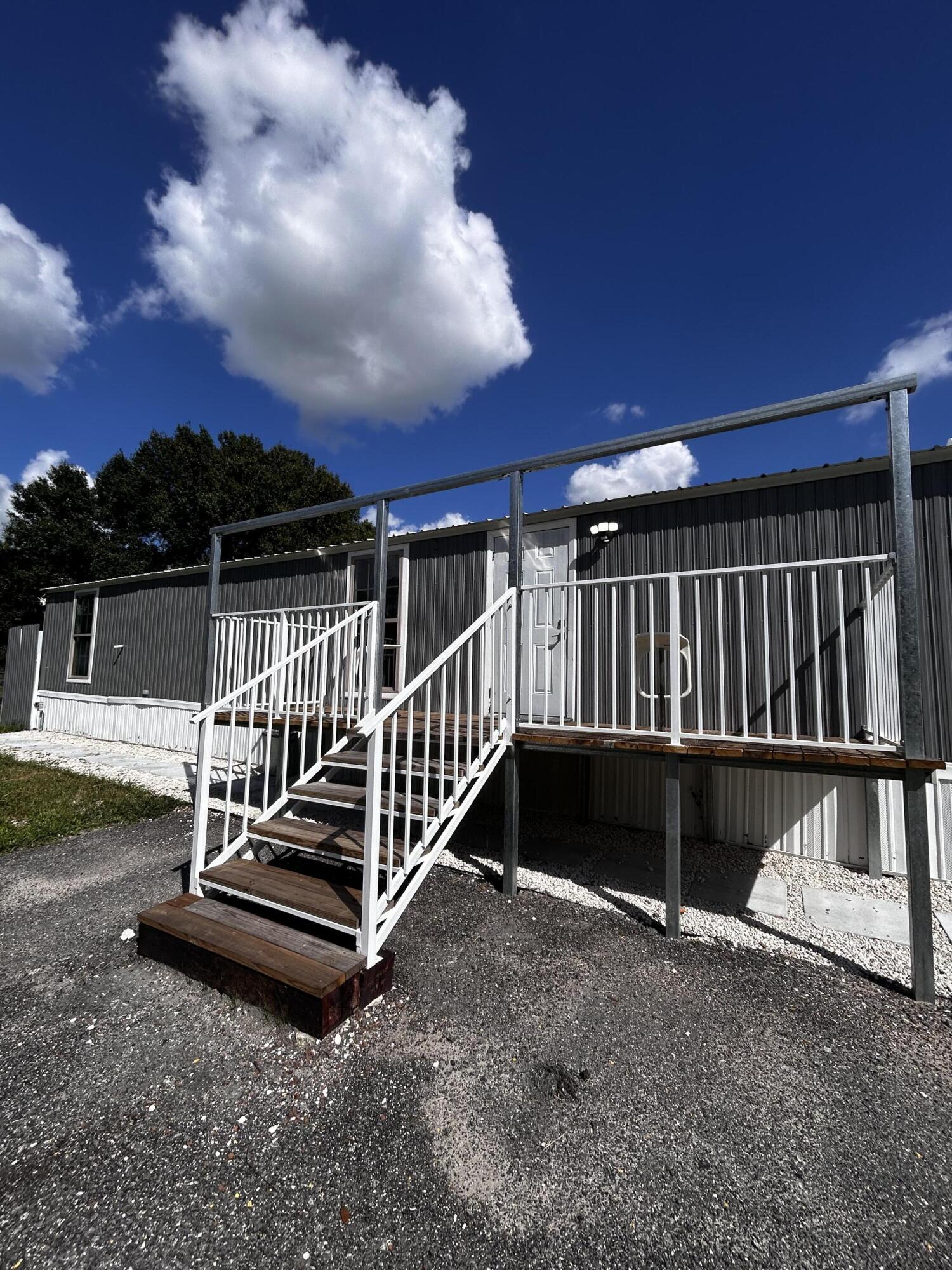 MONTURA RANCH ESTATES 1 ST S/D - Residential