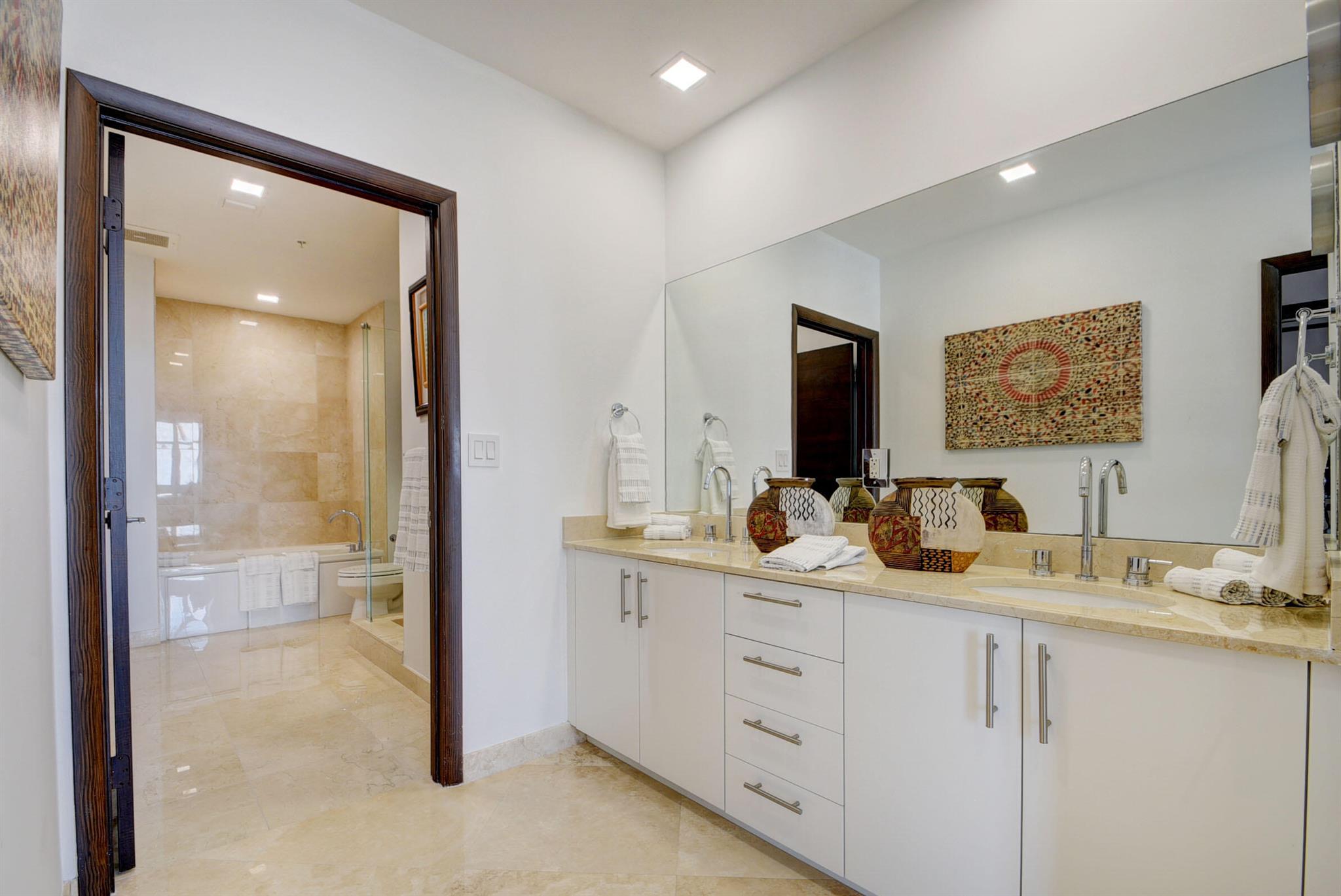 CITYPLACE SOUTH TOWER CON - Residential Lease