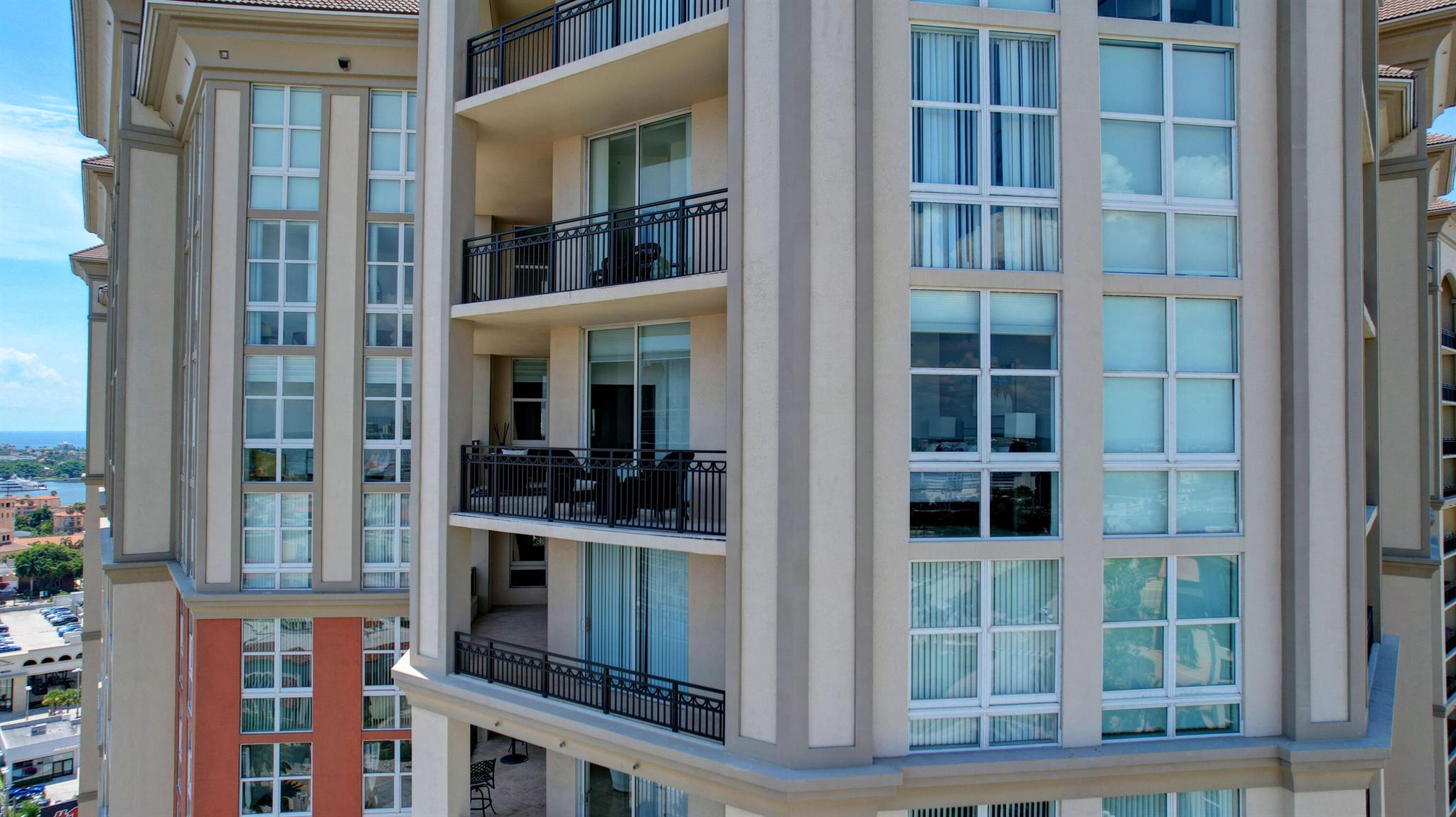 CITYPLACE SOUTH TOWER CON - Residential Lease