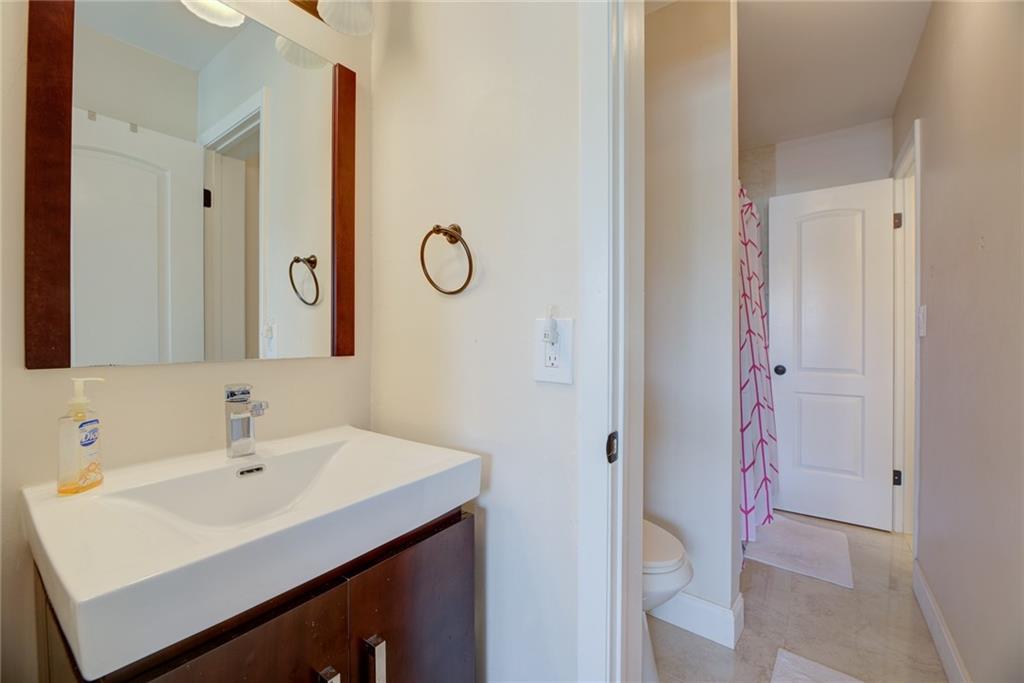 Edgewater Townhomes - Residential