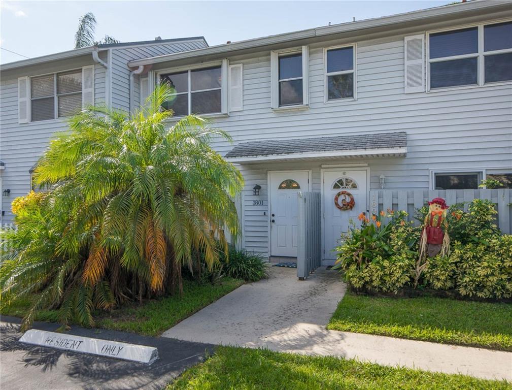 Edgewater Townhomes - Residential