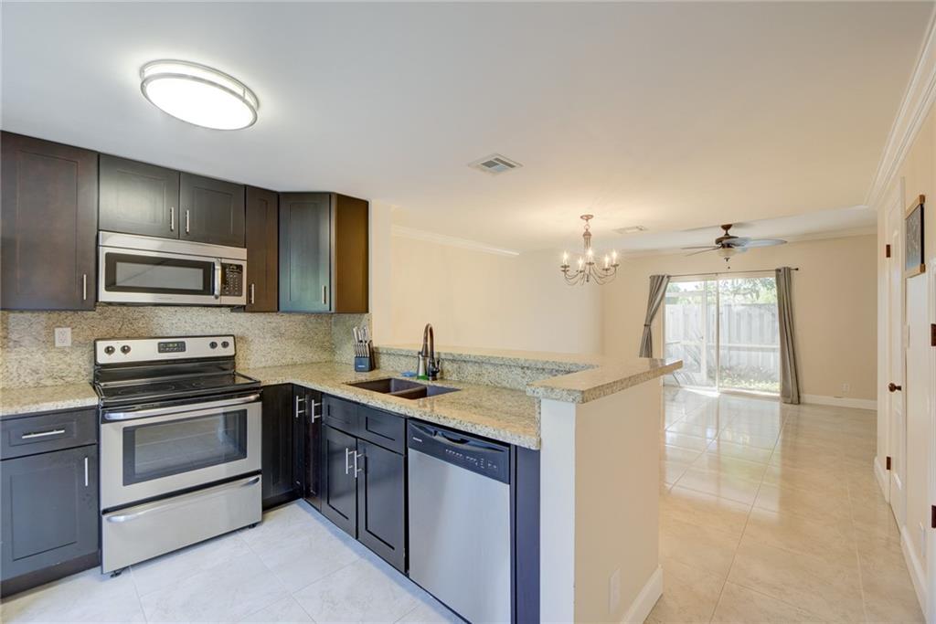 Edgewater Townhomes - Residential