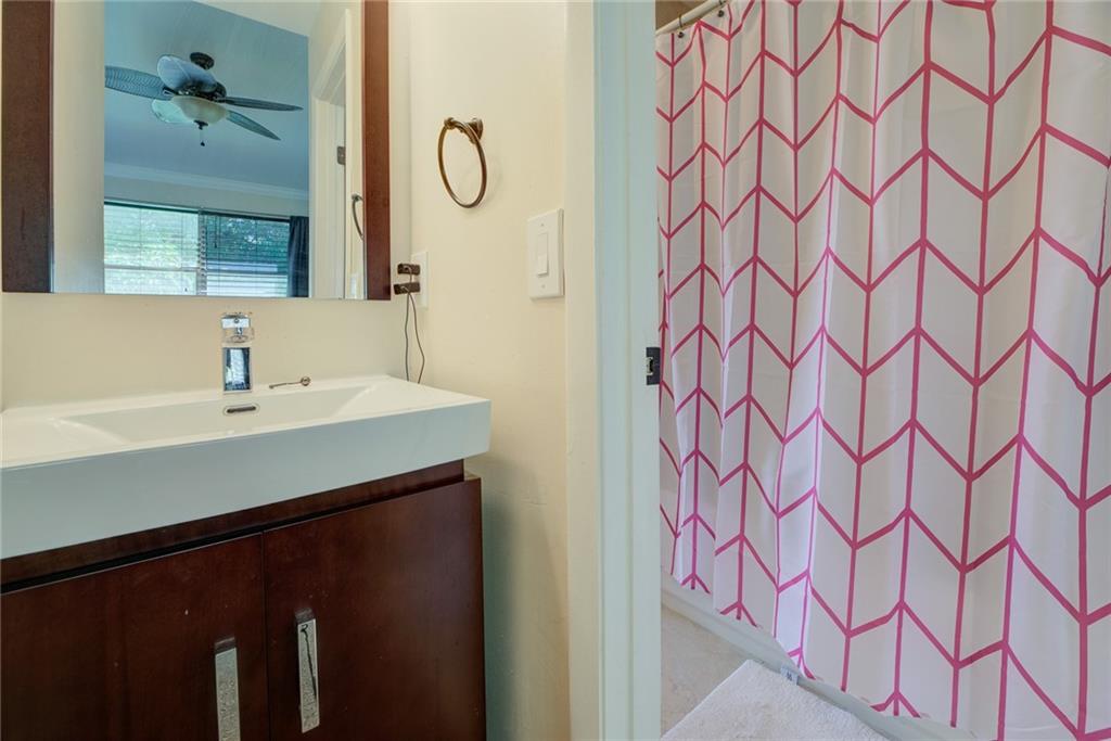 Edgewater Townhomes - Residential