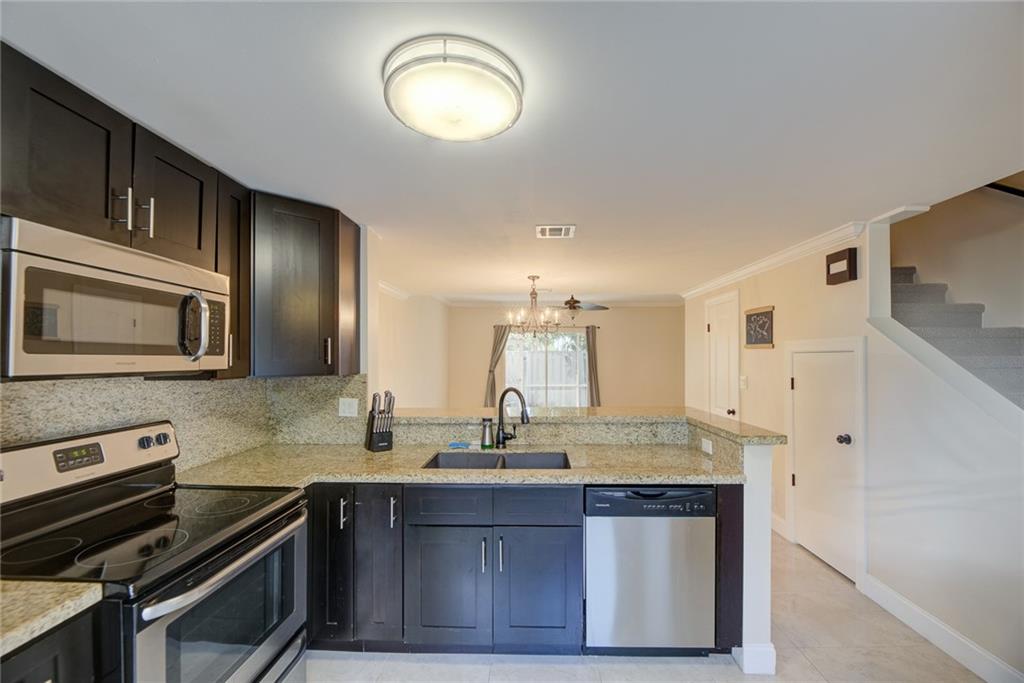 Edgewater Townhomes - Residential