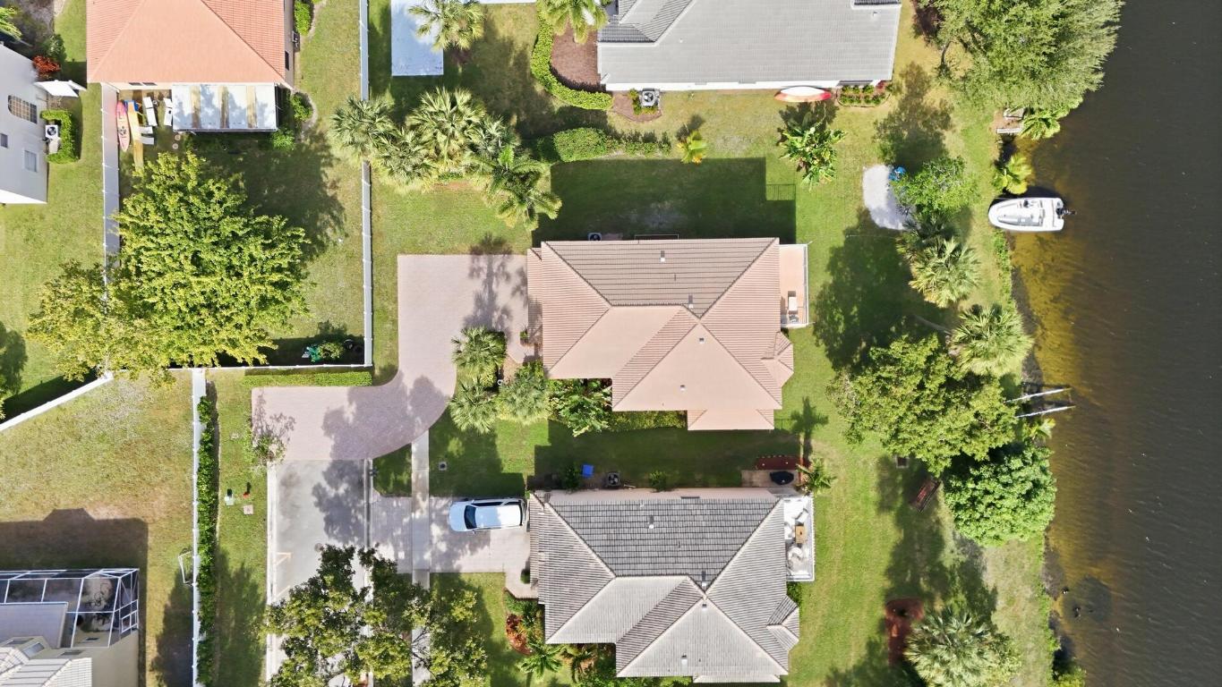 MADISON GREEN - Residential