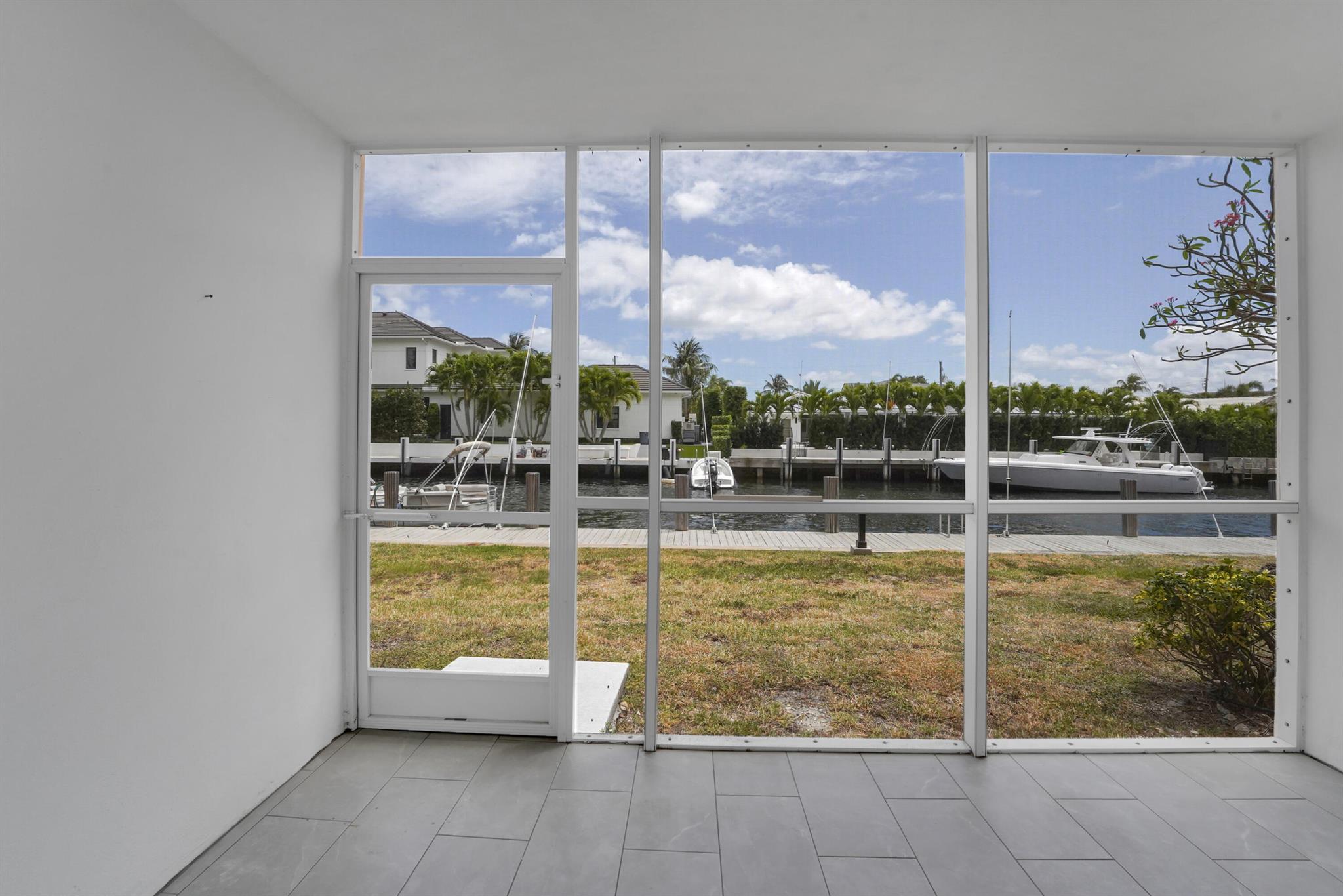750 NE Spanish River Boulevard 102
