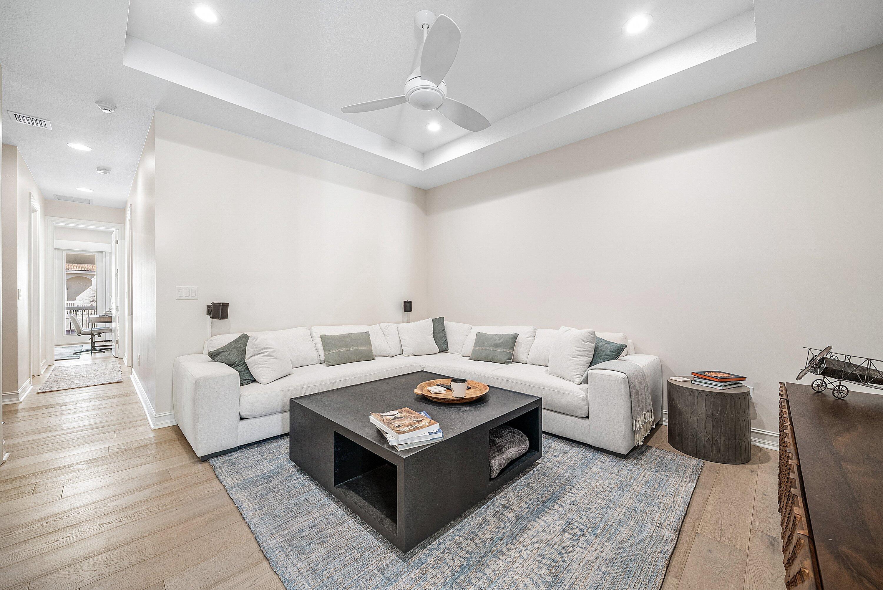 BOCA HIGHLANDS - Residential